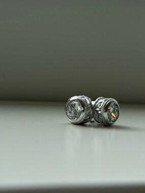 PAJ CZ Silver Clear Crystal Stud Vintage Setting Earrings - NWT Sparkles ✨ 💎